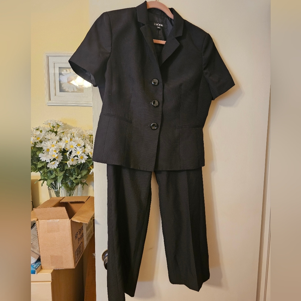 LeSuit Pinstripe Suit - Size 14P